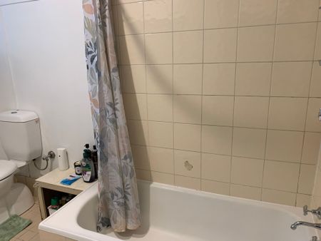 Great Location - Photo 2