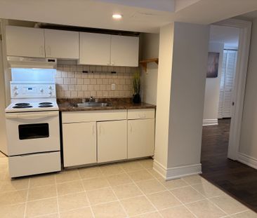 For Lease - 138 Poyntz Avenue, Toronto, Ontario - Photo 4