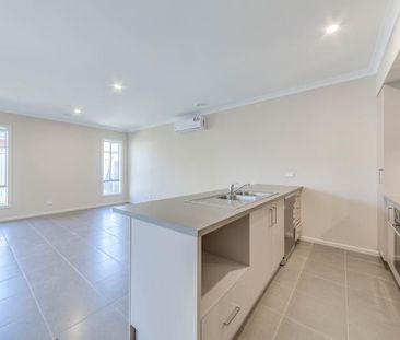 Low Maintenance Living! - Photo 2