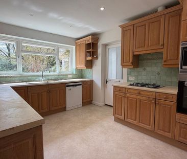 4 bedroom detached house to rent - Photo 5