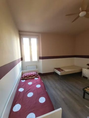 Via di Mezzo, Florence, Tuscany 50121 - Photo 5