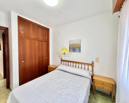 2 BEDROOM APARTMENT - TORREVIEJA - Photo 5