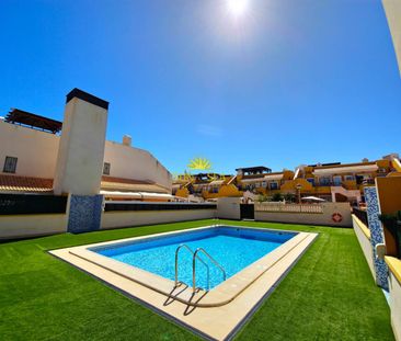 3 BEDROOM VILLA - ARENALES DEL SOL - Photo 5