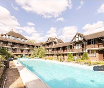 Studio to rent - Photo 2