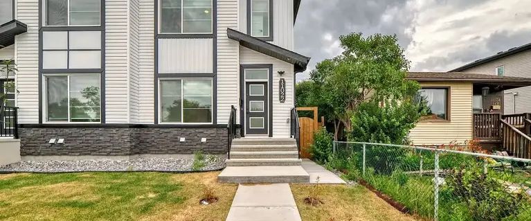 Beautiful Fully Furnished 2 Bedroom Basement Suite – 11022 149 Street, Edmonton | 11022 149 Street, Edmonton - Photo 1