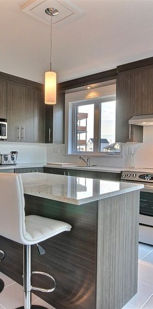 4 1/2 + Bur, Lévis, Libre 1er Juillet - Photo 1