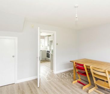 4 bedroom detached house to rent - Photo 4