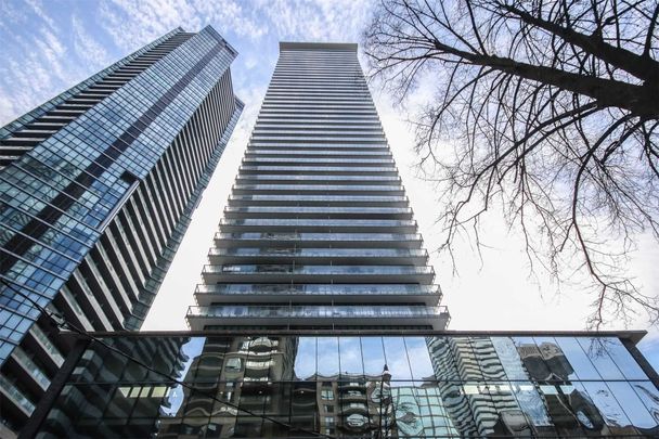 For Lease - 33 Charles Street Unit# 3905, Toronto, Ontario - Photo 1