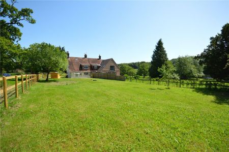 3 Bedroom House - Phillips Heath Cottages, Stockbridge - Photo 4