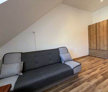 2 pokoje po kapitalnym remoncie, Winda - Zdjęcie 3