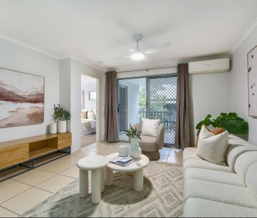 Freshly Updated 2 Bedroom Apartment In Prime Stafford Location. Wal... - Photo 1