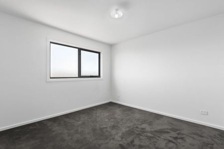 13 Kempsey Walk, Armstrong Creek - Photo 3