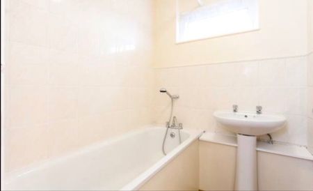 3 Bed Flat, Hungerford Road, N7 - Photo 2