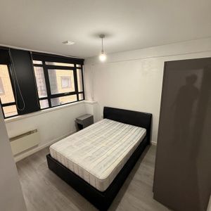 Studio Flat, London Road, L3 - Photo 2