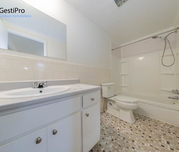 2375-2475 d’Alger / 2465 Père-Lelièvre - Photo 6