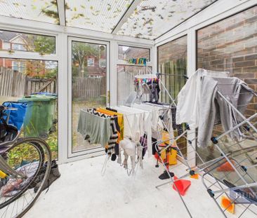 4 bedroom terraced house to rent - Photo 5