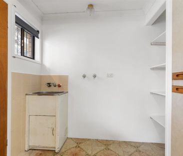 SUPERBLY LOCATED DUPLEX - Photo 1