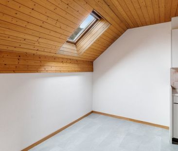 MIETEN OHNE KAUTION - Dachwohnung in grüner Umgebung - Foto 2