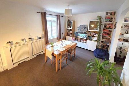 Kings Road, Caversham, RG4 - Photo 3