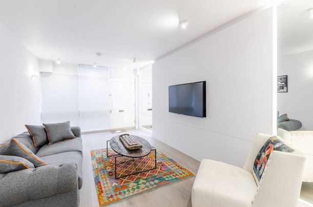 Bryanston Mews East, Marylebone, W1 - Photo 1