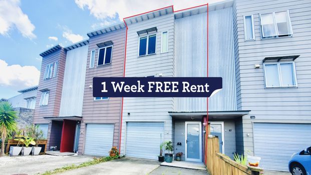 Convenient Glen Eden Living – 3 Bed Townhouse with Garage - Photo 1