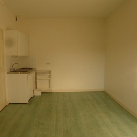 Location Appartement 1 pièce 18m² NANTES 44000 - Photo 4