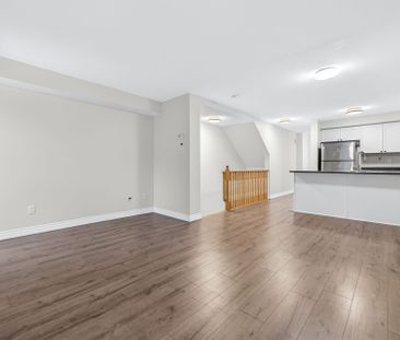 For Lease - 5050 Intrepid Drive Unit# 20, Mississauga, Ontario - Photo 2