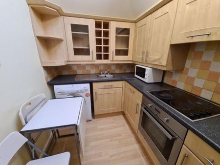 1 bedroom flat to rent - Photo 5