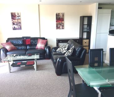 2 Bed Flat, Watkin Road, LE2 - Photo 1