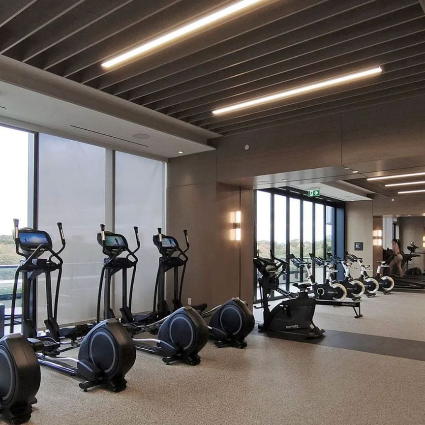 For Lease - 575 Bloor Street Unit# 2206, Toronto, Ontario - Photo 1