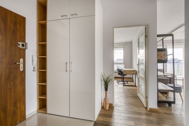 Taras 32 m² - 4 pokoje - apartamentowiec - Zdjęcie 1