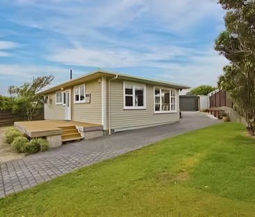 Family Home For You in Maungaraki - Photo 6