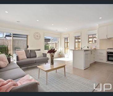 Family Home with Low Maintenance! - Photo 2
