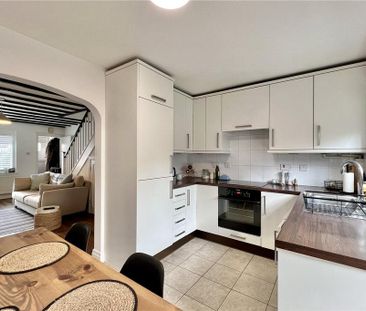 2 bedroom terraced house to rent - Photo 3