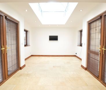 4 Bed Detached house To Rent - Photo 3