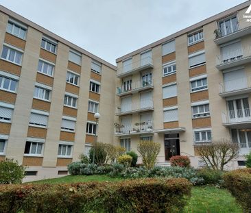 SENLIS- LA GATELIERE : appartement meublé rénové dans résidence séc... - Photo 3