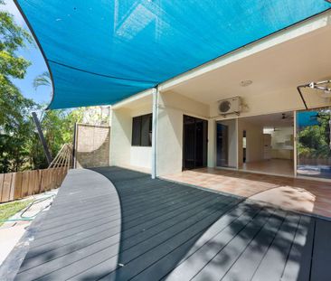 GROUND FLOOR UNIT WITH COURTYARD - Photo 1
