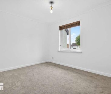 Tangmere Drive, Danescourt, Cardiff, CF5 - Photo 5