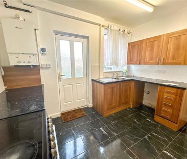 2 bedroom semi-detached house to rent - Photo 6