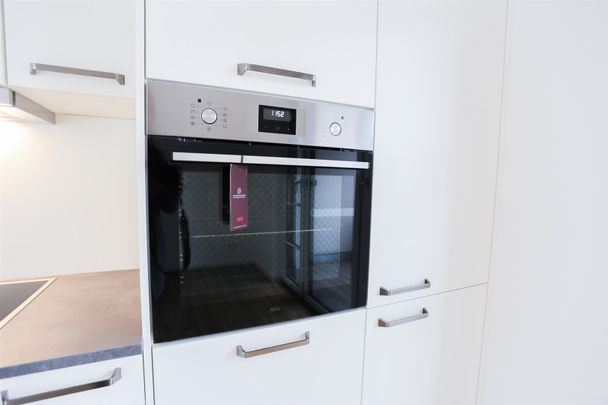 Bezugsfertige Traumwohnung mit toller 60qm-XXL-Terrasse und schönem Grundriss in Köpenick - Photo 1