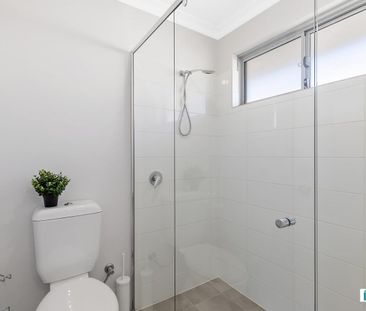 Modern co - living house in Lakelands, private room with ensuite fr... - Photo 3