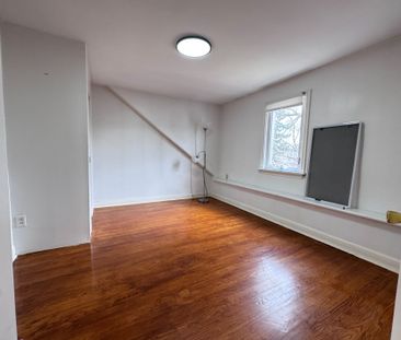 For Lease - 121 Bishop Avenue, Toronto, Ontario - Photo 3