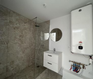 Location Appartement 3 pièces 59m² ROANNE 42300 - Photo 5