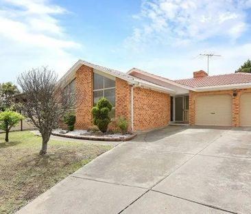 SPACIOUS FAMILY HOME - Photo 1