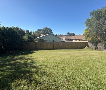 18 Ferncliffe Street, Upper Coomera QLD 4209 - House For Rent | Domain - Photo 3