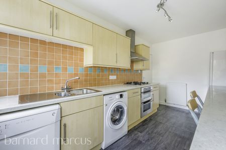 Rutherford Close, Sutton - Photo 4