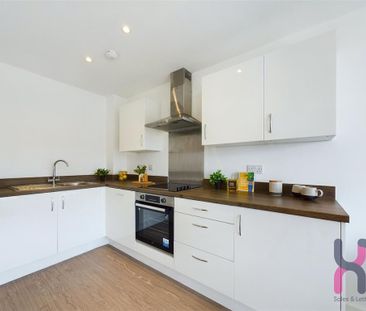 1 bedroom flat to rent - Photo 3