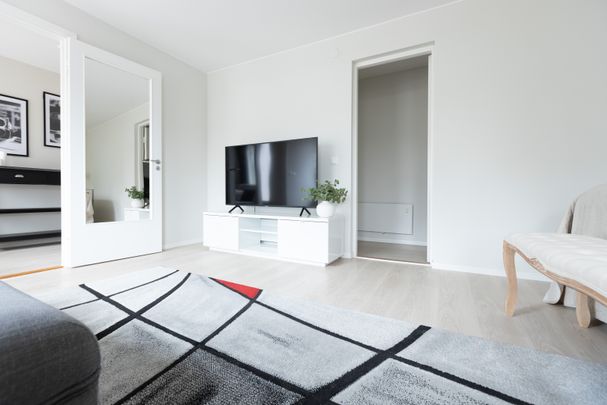 Ekvägen, Märsta - Photo 1