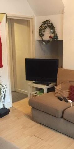 6 bedroom semi-detached house to rent - Photo 1