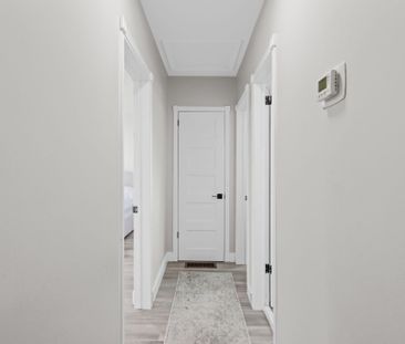 For Lease - 43 Cordova Street, Meadowlands - Crestview and Area, On... - Photo 3